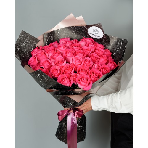 Купить на заказ Букет из 51 розовых роз с доставкой в Шымкенте