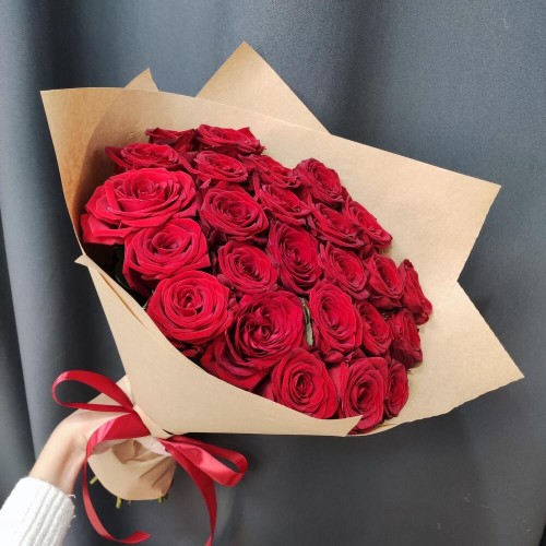 Купить на заказ Букет из 25 красных роз с доставкой в Шымкенте