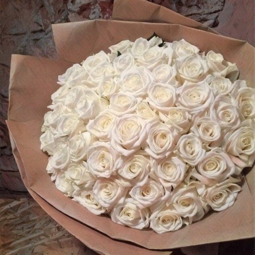 Купить на заказ Букет из 101 белой розы с доставкой в Шымкенте